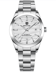 Luminous men's mechanical watch by Zen featuring a sleek silver bracelet and a round black dial with luminous hands.