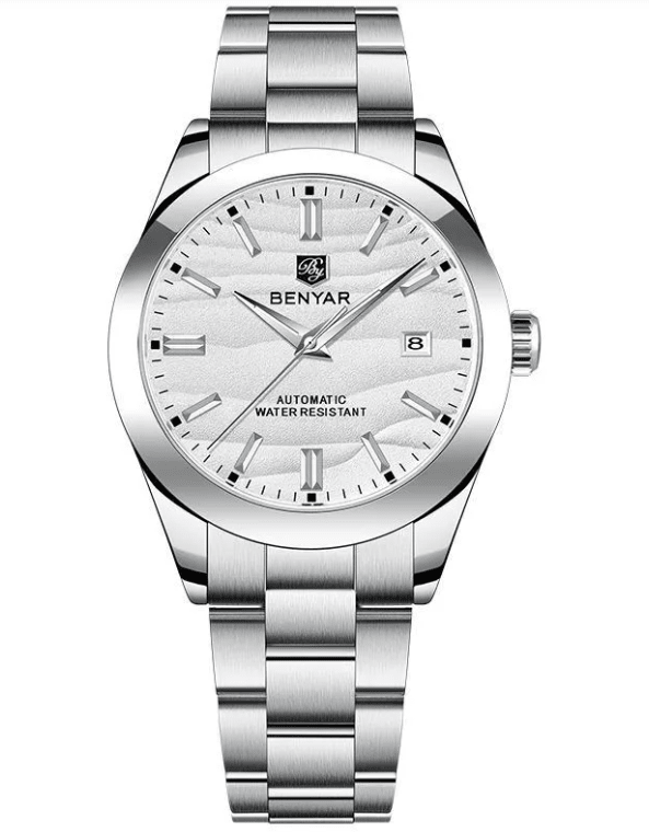 Luminous men's mechanical watch by Zen featuring a sleek silver bracelet and a round black dial with luminous hands.