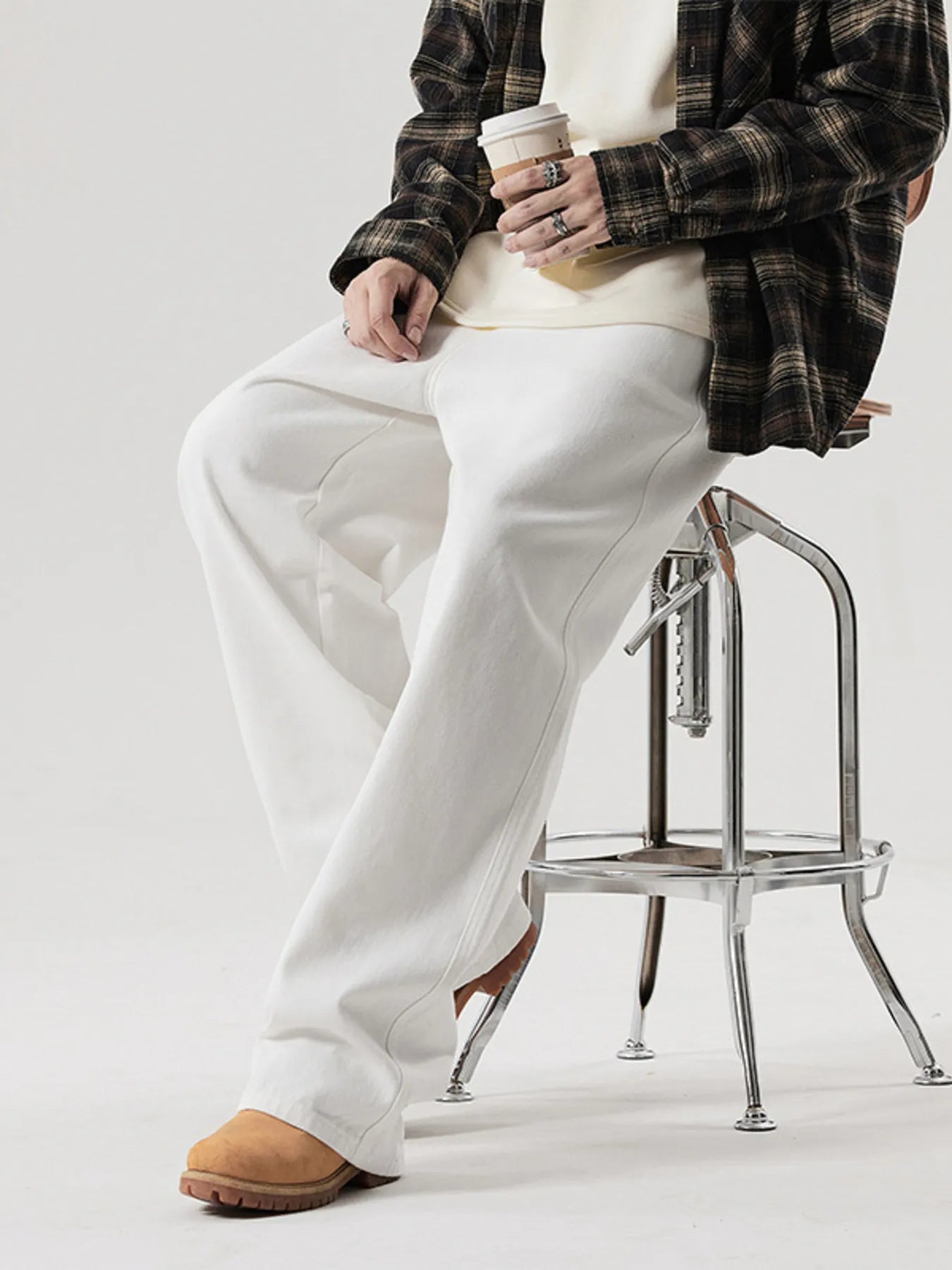 Men's full size wide leg jeans by Trendsi in washed stretch cotton denim, showcasing relaxed fit and stylish design.