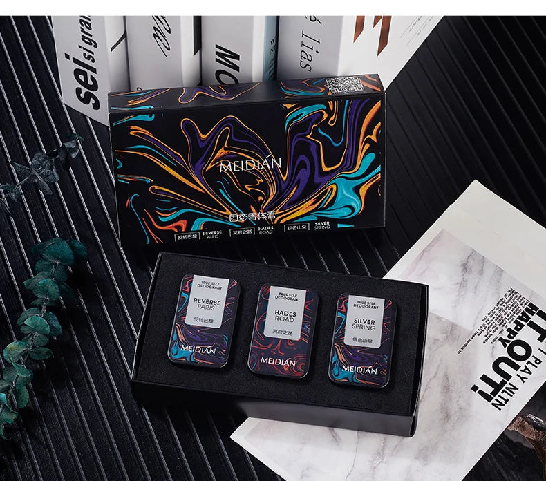 Memories but Unique 3-piece men's fragrance set featuring woody, fresh scents with elegant, long-lasting aroma for gift-giving.