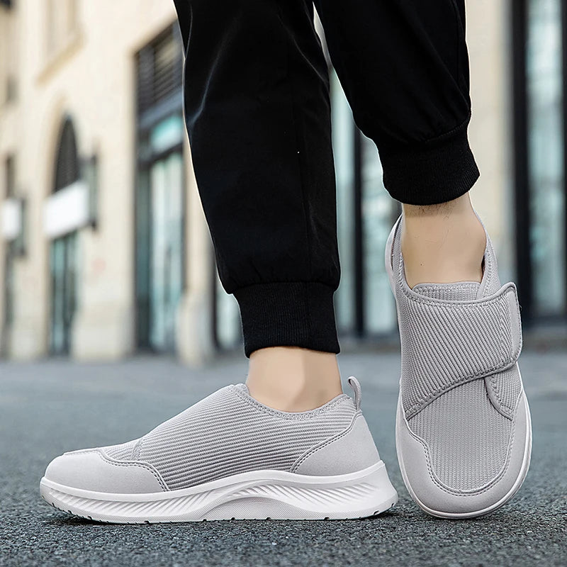 Men's lightweight breathable casual shoes by Memories but unique, featuring a minimalist design and comfortable fit.