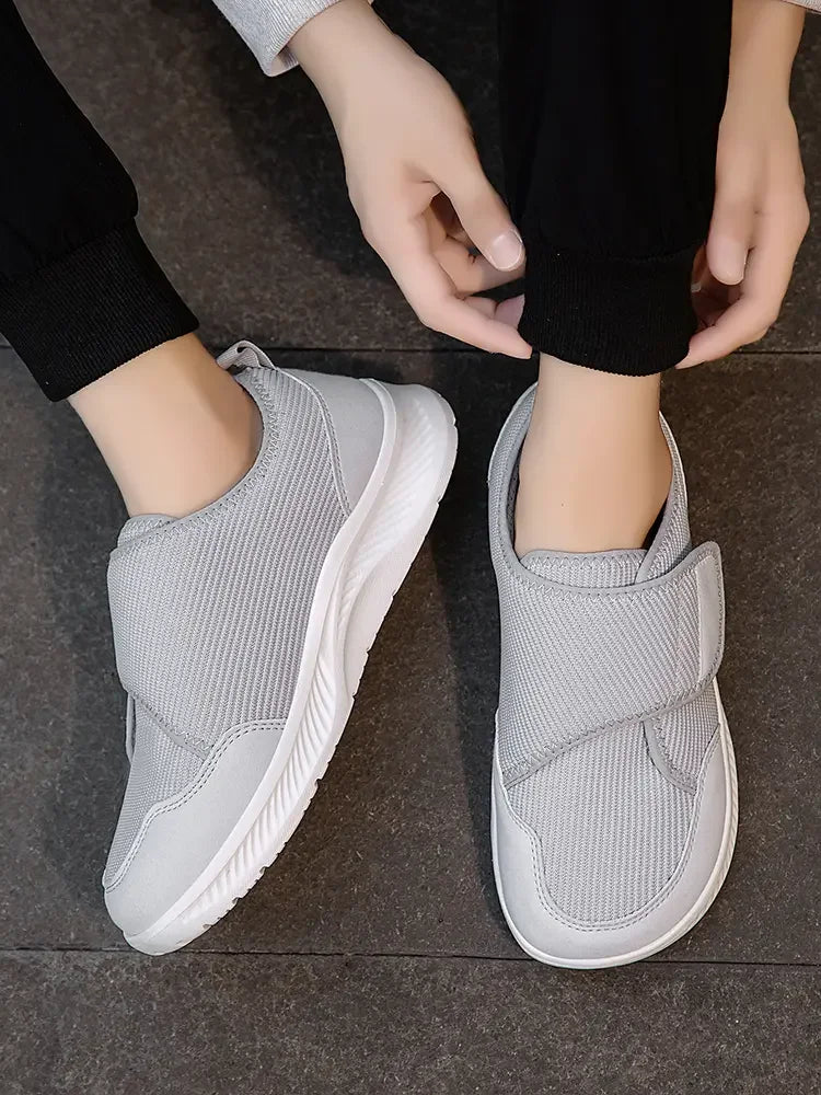 Men's breathable, ultra lightweight casual shoes by Memories but Unique, featuring a minimalist design and comfortable fit.