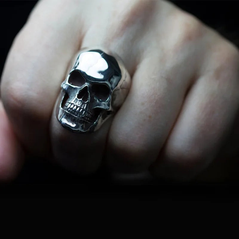 Memories but Unique gothic men's skull head ring, punk metal biker jewelry with a detailed skull design for men.