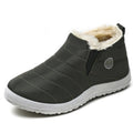 Men's waterproof slip-on winter ankle boots with fur lining, ideal for snow and cold weather, casual waterproof winter shoes.